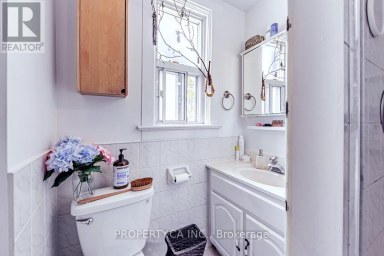 133 DRAYTON AVENUE Toronto (Woodbine Corridor) Ontario photo 17