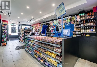 1417 DANFORTH AVENUE Toronto (Greenwood-Coxwell) Ontario photo 16