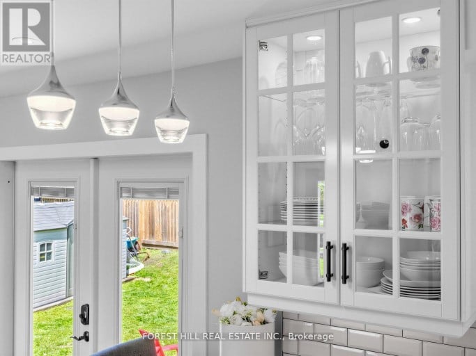 72 WOODGARDEN CRESCENT, Toronto (West Hill), Ontario, M1E3K2