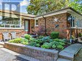 72 WOODGARDEN CRESCENT Toronto (West Hill) Ontario photo 2