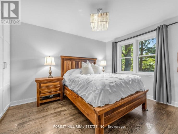 72 WOODGARDEN CRESCENT, Toronto (West Hill), Ontario, M1E3K2
