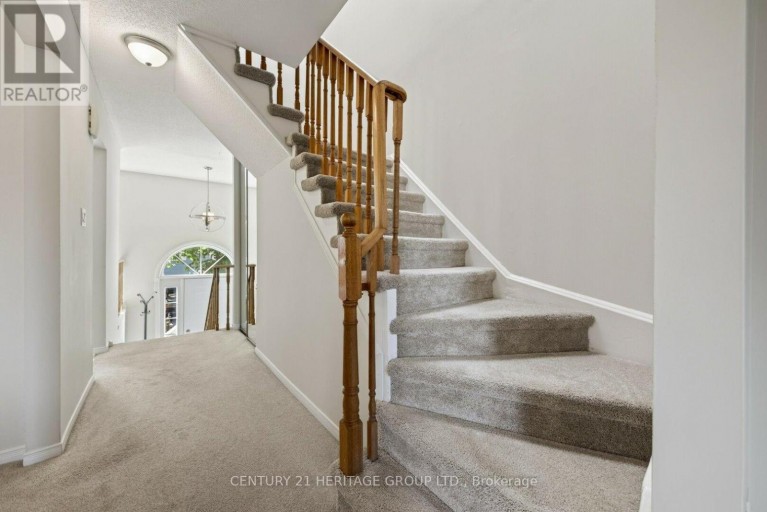 39 HARMONY CIRCLE, Bradford West Gwillimbury (Bradford), Ontario, L3Z2T9