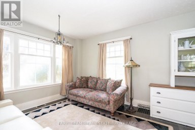 105 BARRIE STREET Bradford West Gwillimbury (Bradford) Ontario photo 17