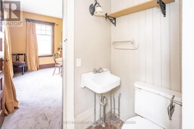 105 BARRIE STREET Bradford West Gwillimbury (Bradford) Ontario photo 20