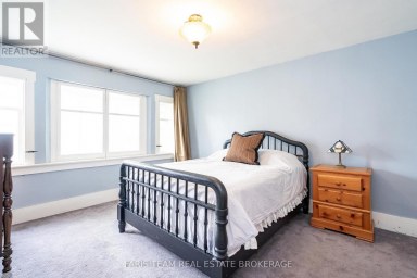 105 BARRIE STREET Bradford West Gwillimbury (Bradford) Ontario photo 21