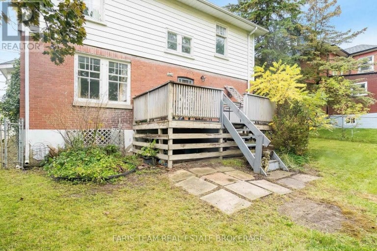 105 BARRIE STREET, Bradford West Gwillimbury (Bradford), Ontario, L9S2C9