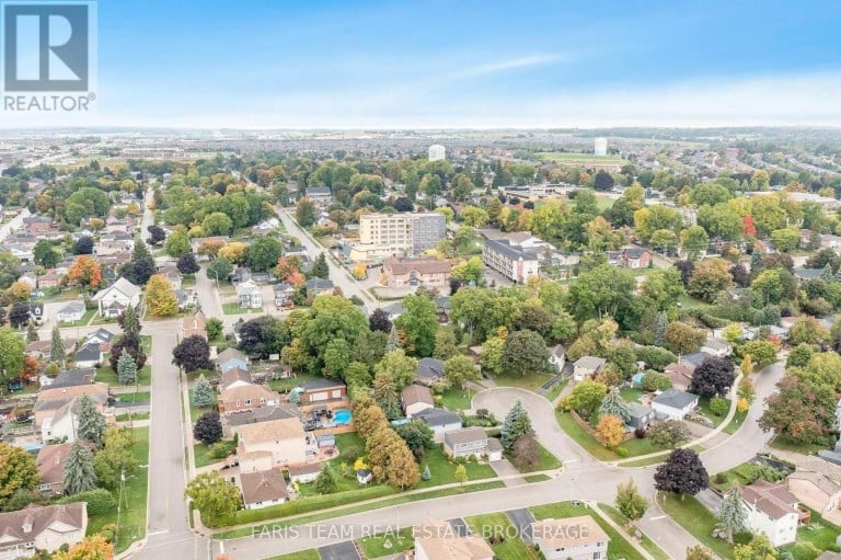 105 BARRIE STREET, Bradford West Gwillimbury (Bradford), Ontario, L9S2C9