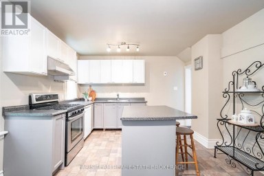 105 BARRIE STREET Bradford West Gwillimbury (Bradford) Ontario photo 6