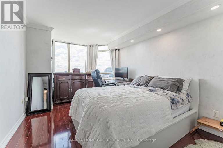 1608 - 75 KING STREET E, Mississauga (Cooksville), Ontario, L5A4G5