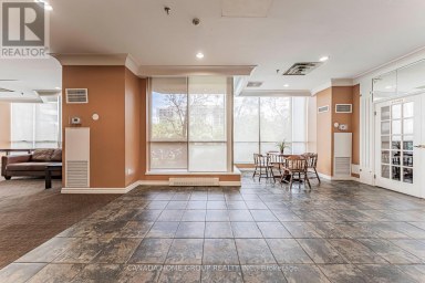 1608 - 75 KING STREET E Mississauga (Cooksville) Ontario photo 5