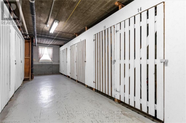 14 - 4 ROBINSON STREET, Hamilton (Durand), Ontario, L8P1Y5