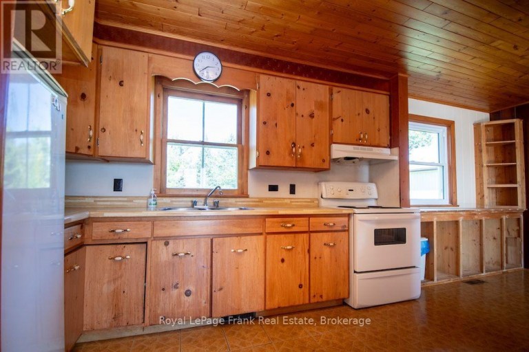 20 FIRE ROUTE 60, Trent Lakes, Ontario, K0L1J0