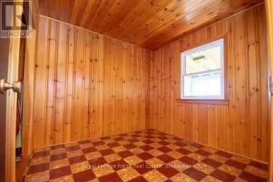20 FIRE ROUTE 60 Trent Lakes Ontario photo 20