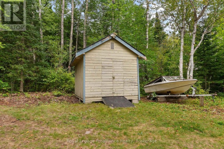 596 RIVER ROAD, Hastings Highlands (Bangor Ward), Ontario, K0J1B0