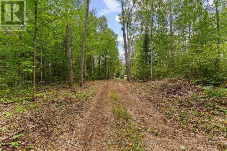 596 RIVER ROAD, Hastings Highlands (Bangor Ward), Ontario, K0J1B0