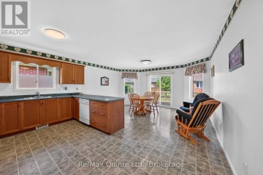 26 OAK RIDGE BOULEVARD Belleville (Belleville Ward) Ontario photo 11