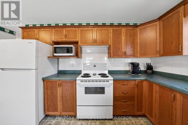 26 OAK RIDGE BOULEVARD Belleville (Belleville Ward) Ontario photo 14