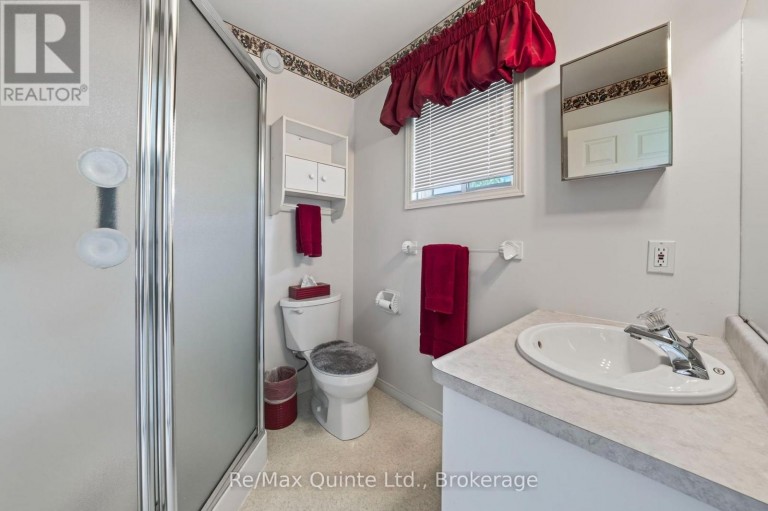 26 OAK RIDGE BOULEVARD, Belleville (Belleville Ward), Ontario, K8N5W1