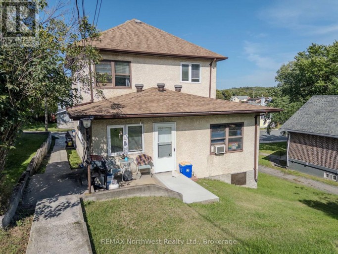 617 FIRST STREET S, Kenora (Central), Ontario, P9N1E1