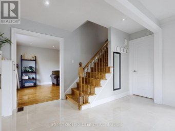 49 KING LOUIS CRESCENT Toronto (L'Amoreaux) Ontario photo 17