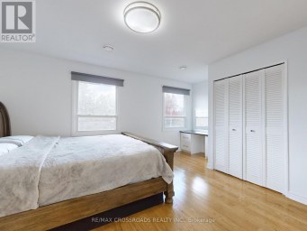 49 KING LOUIS CRESCENT Toronto (L'Amoreaux) Ontario photo 19