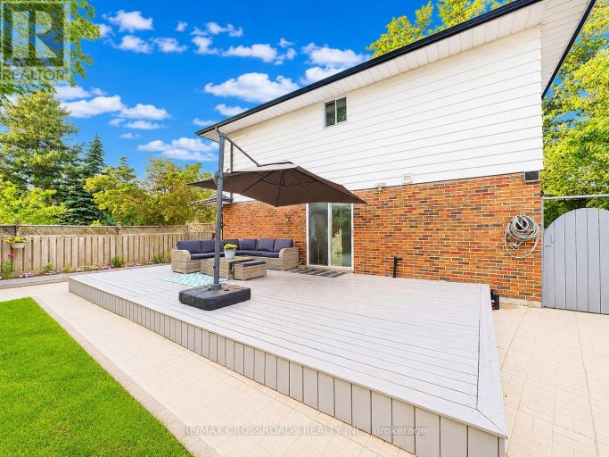 49 KING LOUIS CRESCENT, Toronto (L'Amoreaux), Ontario, M1T2X1