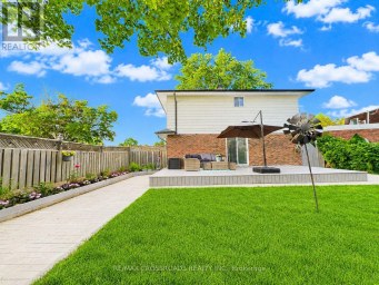 49 KING LOUIS CRESCENT Toronto (L'Amoreaux) Ontario photo 39