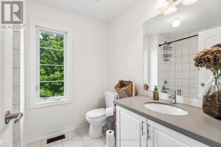 92 CHURCH STREET, Georgina (Keswick North), Ontario, L4P0J4