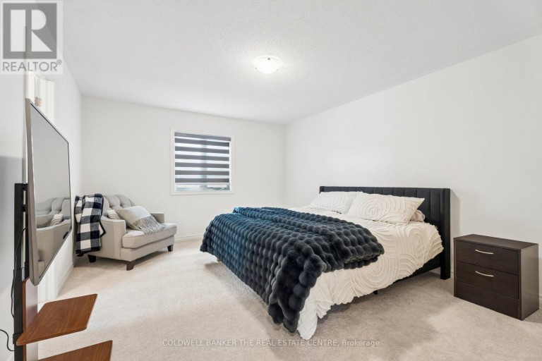 92 CHURCH STREET, Georgina (Keswick North), Ontario, L4P0J4