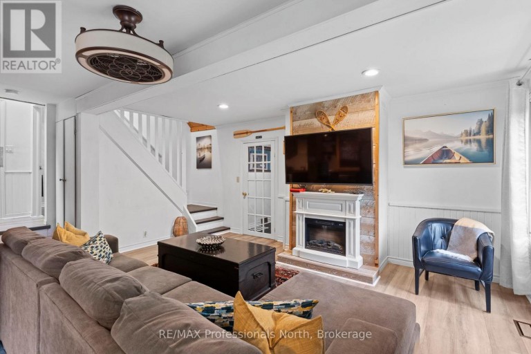 1099 BIG HAWK LAKE ROAD, Algonquin Highlands (Stanhope), Ontario, K0M1J0