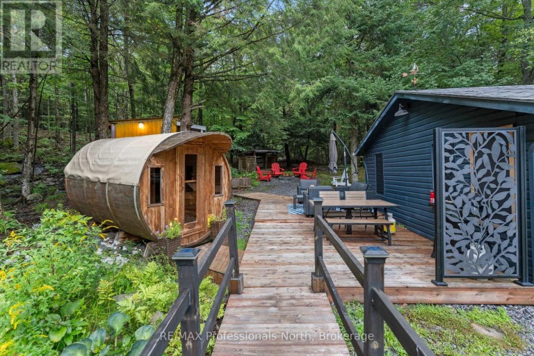 1099 BIG HAWK LAKE ROAD, Algonquin Highlands (Stanhope), Ontario, K0M1J0