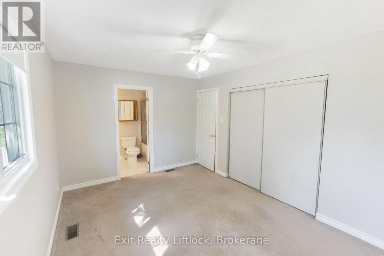 958 SMITHSIDE COURT, Peterborough (Monaghan Ward 2), Ontario, K9J8E2