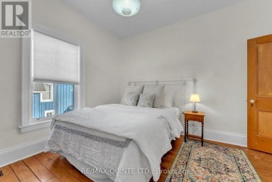 349 MAIN STREET Prince Edward County (Bloomfield Ward) Ontario photo 28