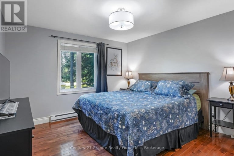528 SOUTH BAPTISTE LAKE ROAD, Hastings Highlands (Herschel Ward), Ontario, K0L1C0