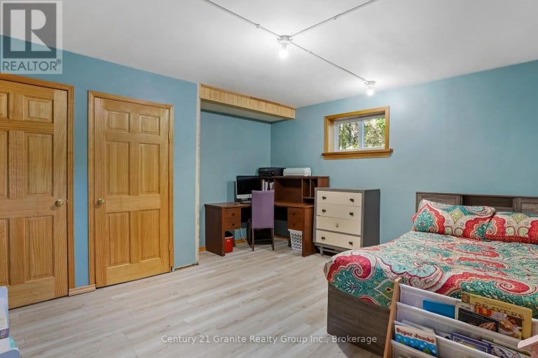 528 SOUTH BAPTISTE LAKE ROAD, Hastings Highlands (Herschel Ward), Ontario, K0L1C0