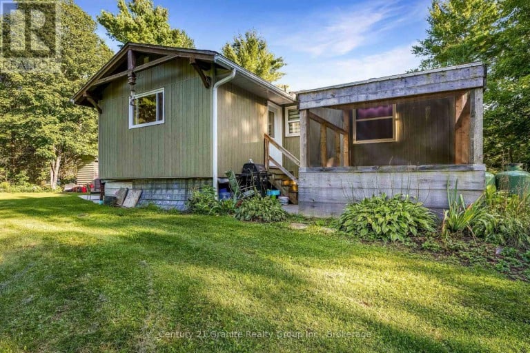 528 SOUTH BAPTISTE LAKE ROAD, Hastings Highlands (Herschel Ward), Ontario, K0L1C0