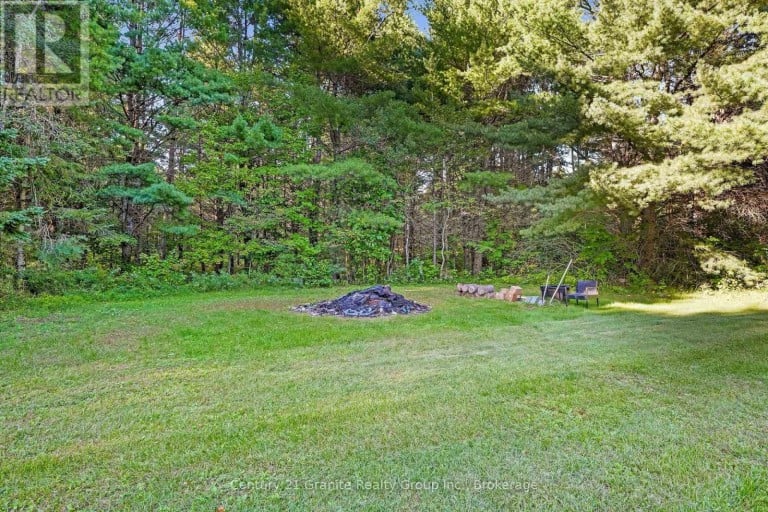 528 SOUTH BAPTISTE LAKE ROAD, Hastings Highlands (Herschel Ward), Ontario, K0L1C0