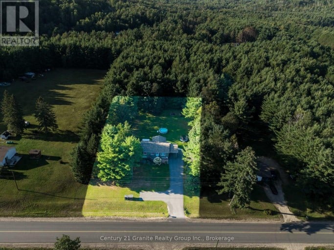 528 SOUTH BAPTISTE LAKE ROAD, Hastings Highlands (Herschel Ward), Ontario, K0L1C0