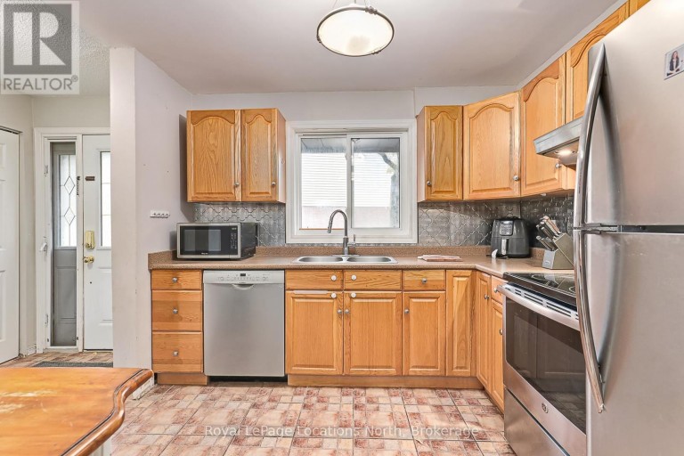590 TENTH STREET, Collingwood, Ontario, L9Y4C1