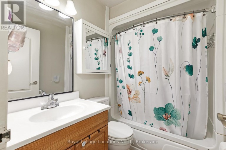 590 TENTH STREET, Collingwood, Ontario, L9Y4C1