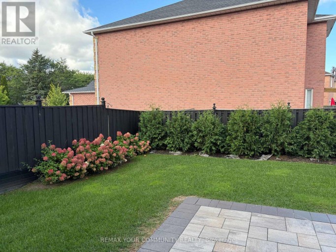 273 DELANEY DRIVE, Ajax (Central West), Ontario, L1T3S7