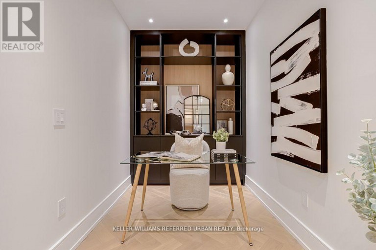 33 TWELFTH STREET, Toronto (New Toronto), Ontario, M8V3G8
