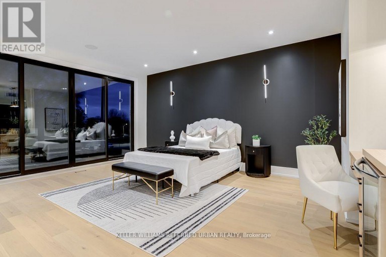 33 TWELFTH STREET, Toronto (New Toronto), Ontario, M8V3G8