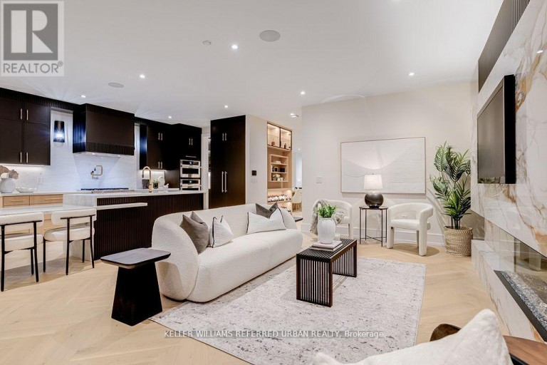 33 TWELFTH STREET, Toronto (New Toronto), Ontario, M8V3G8