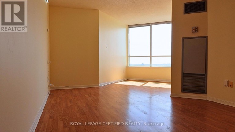 1806 - 550 WEBB DRIVE, Mississauga (City Centre), Ontario, L5B3Y4