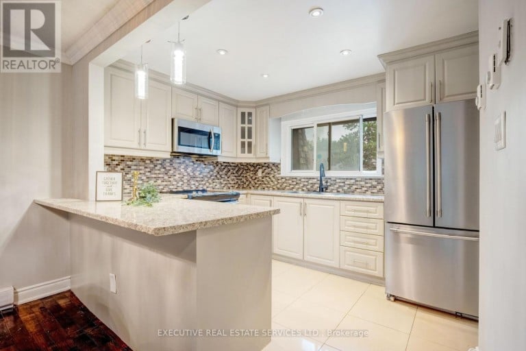 68 BRIAR PATH N, Brampton (Avondale), Ontario, L6T2A3