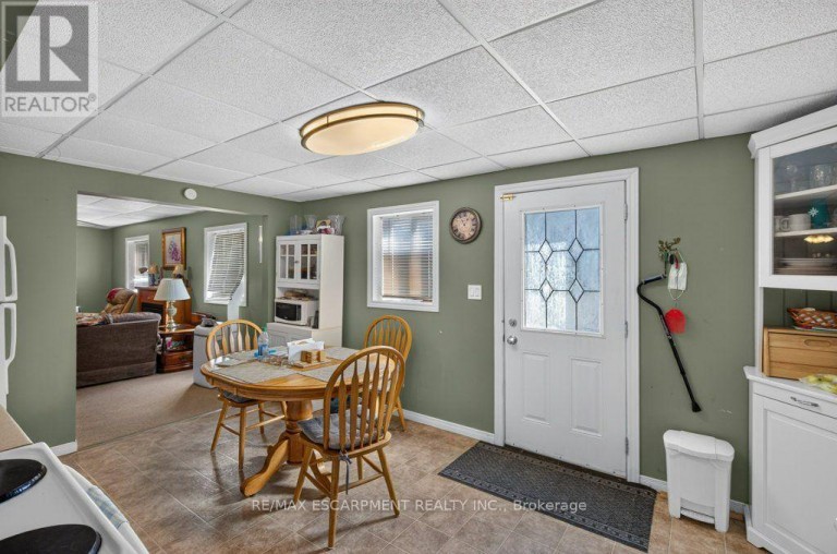 4 ERIE AVENUE S, Haldimand, Ontario, N0A1G0