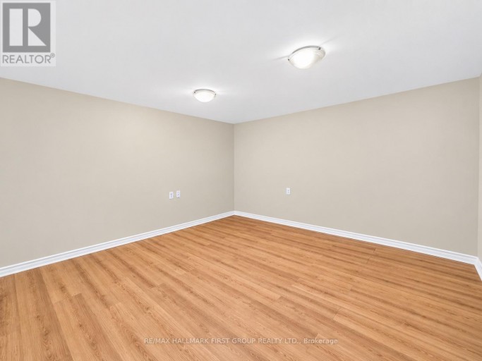 174 HIGHVIEW AVENUE E, London South (South P), Ontario, N6C5G7