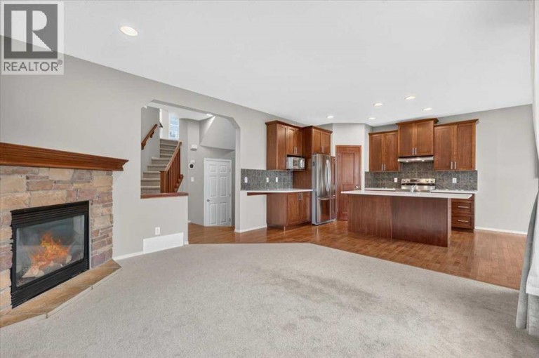 380 Royal Oak Heights NW, Calgary, Alberta, T3G5S4