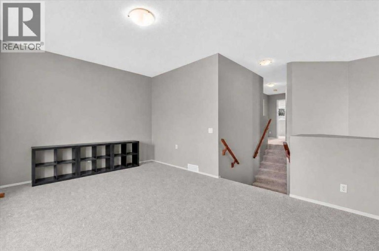 380 Royal Oak Heights NW, Calgary, Alberta, T3G5S4